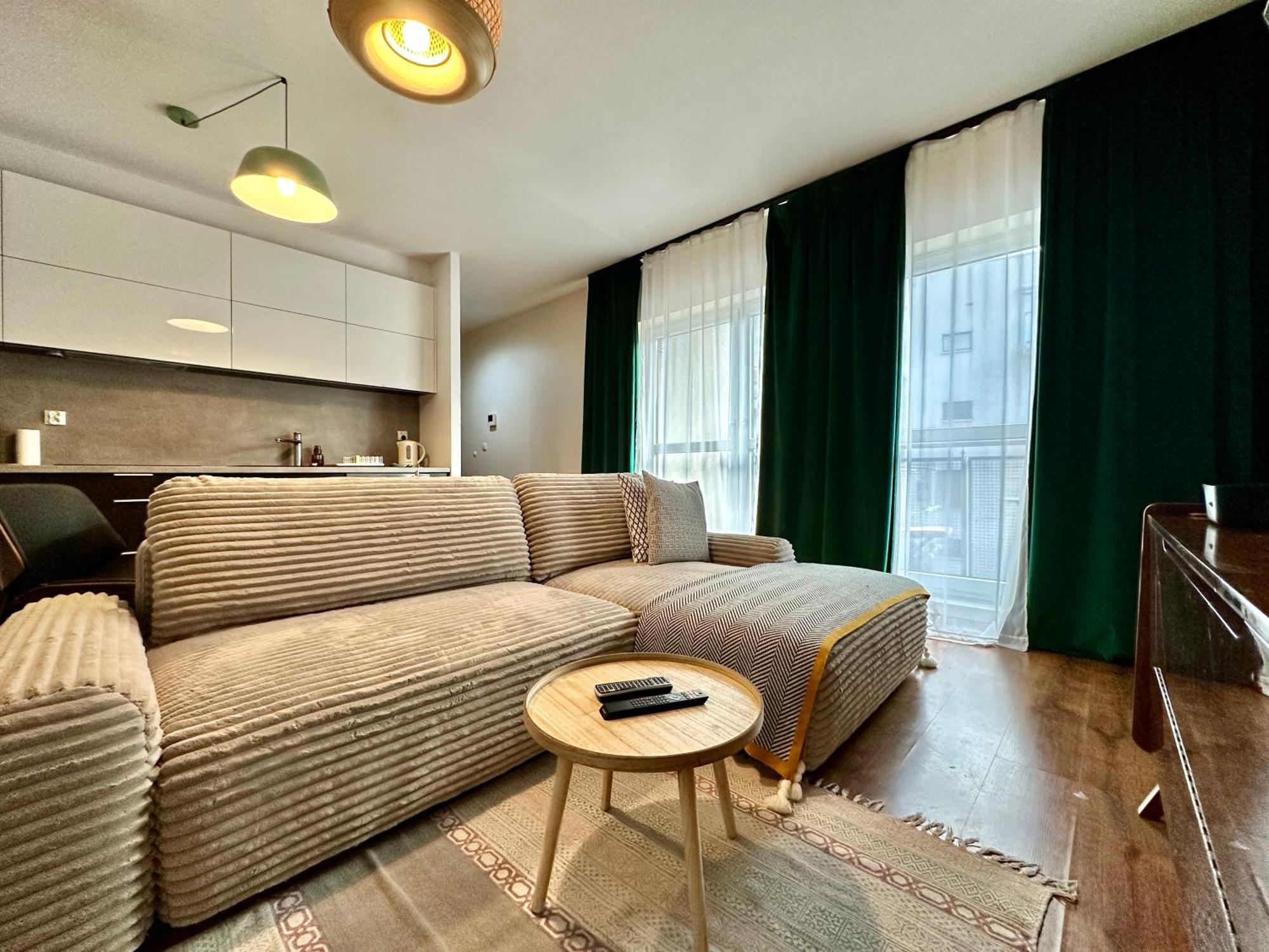 Momoapart - Slowianski Skwer Wroclaw Luaran gambar